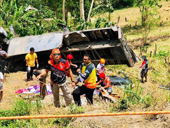 Hiện trường vụ tai nạn giao thông tại tỉnh Nam Cotabato, Philippines, ngày 17/9.