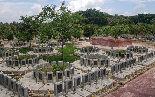 Một góc nghĩa trang Tân Biên (tỉnh Tây Ninh), nơi có gần 14.000 mộ liệt sĩ.