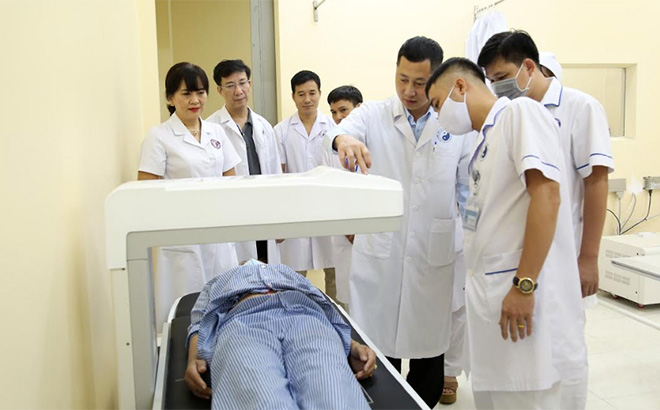 Bệnh viện Y học cổ truyền Trung ương chuyển giao gói kỹ thuật “Đo mật độ xương bằng phương pháp DEXA” cho cán bộ Bệnh viện Y học cổ truyền tỉnh Yên Bái