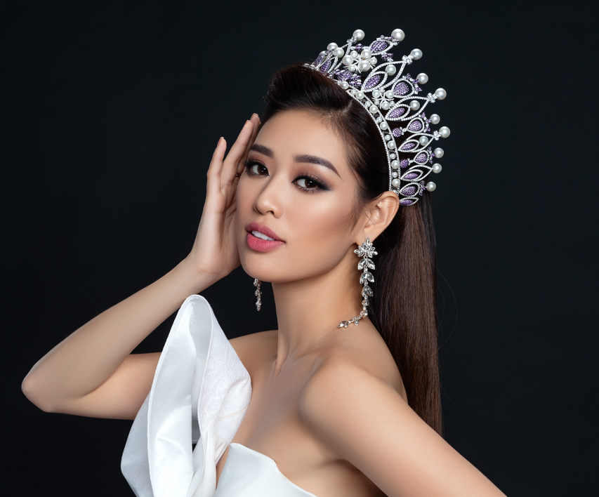 Khánh Vân xuất sắc lọt vào top 20 'Hoa hậu của các Hoa hậu'.