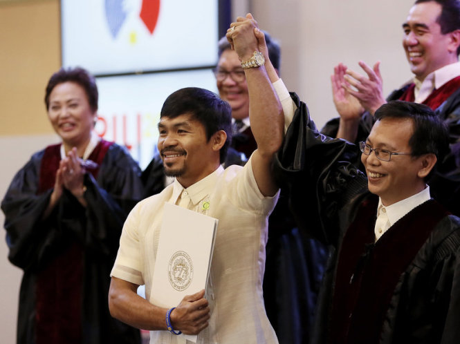 Manny Pacquiao đắc cử thượng nghị sĩ năm 2016
