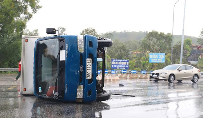 2 phương tiện tại hiện trường.