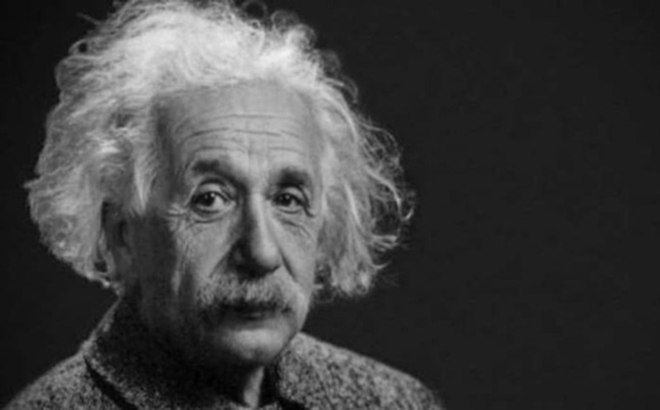 Nhà bác học Albert Einstein