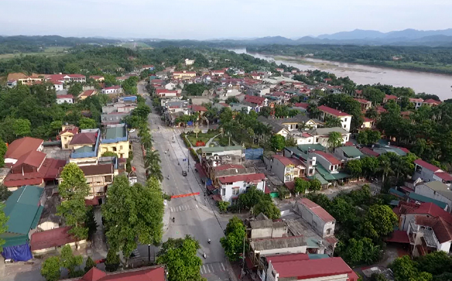 Yên Bái phấn đấu tỷ lệ đô thị hóa  26% vào năm 2025 (Trong ảnh: Toàn cảnh thị trấn Cổ Phúc, huyện Trấn Yên)