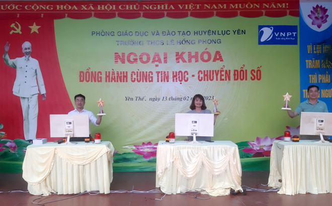 Để làm tốt công tác CĐS, Trường THCS Lê Hồng Phong thường tổ chức hoạt động ngoại khóa 