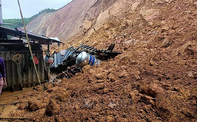 Một vụ sạt lở đất tại tỉnh Yên Bái.
