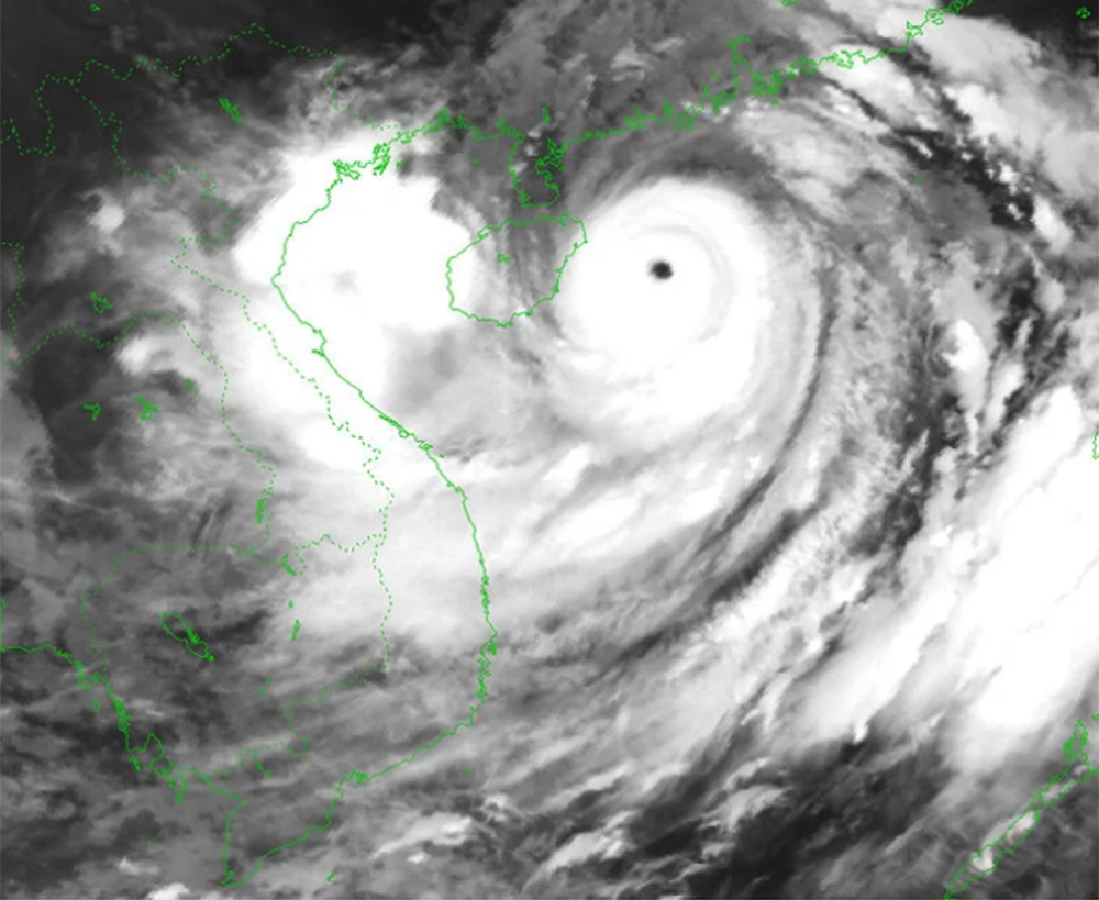 Ảnh chụp vệ tinh siêu bão Yagi.