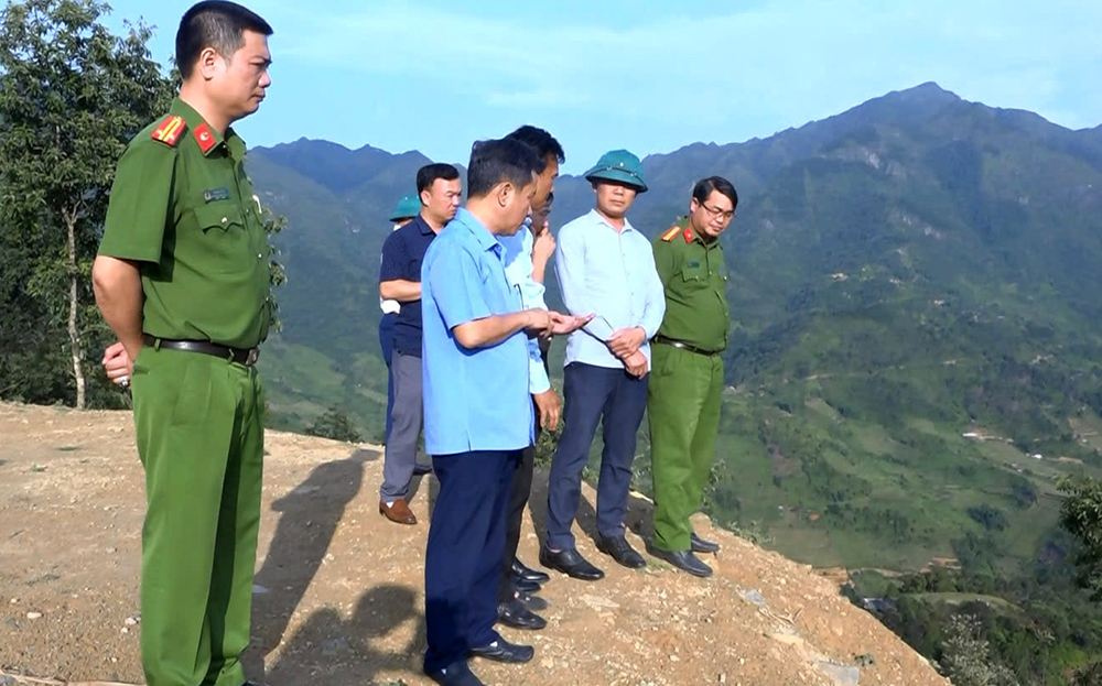 Ban Chỉ ủy Phòng chống thiên tai - Tìm kiếm cứu nạn huyện Trạm Tấu kiểm tra thực địa các điểm có nguy cơ sạt lở, lũ ống, lũ quét trên địa bàn huyện.