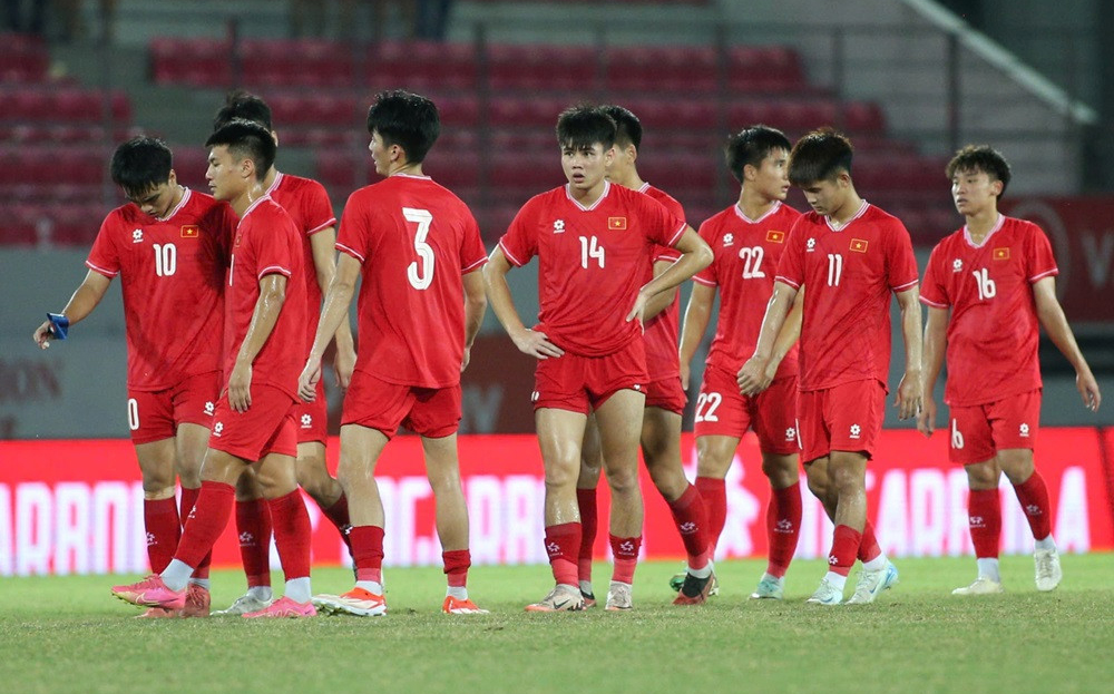 Nỗi buồn của U20 Việt Nam sau trận thua U20 Syria.