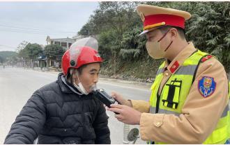 Cảnh sát giao thông Yên Bái đảo quân, đảo địa bàn đảm bảo an toàn giao thông dịp Tết
