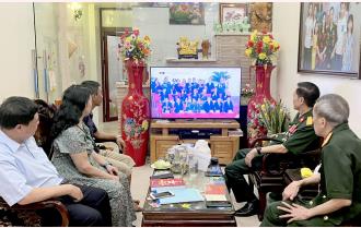 Người dân Yên Bái xem truyền hình trực tiếp Lễ kỷ niệm 70 năm Chiến thắng lịch sử Điện Biên Phủ: Tự hào và xúc động thiêng liêng