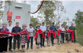 Chủ tịch UBND tỉnh Yên Bái Trần Huy Tuấn dự khai trương Trạm phát sóng di động tại xã xa nhất Yên Bái