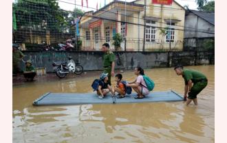 Thành phố Yên Bái: Mưa lớn gây ngập úng cục bộ nhiều tuyến phố



