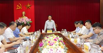 Phó Chủ tịch HĐND tỉnh Vũ Quỳnh Khánh phát biểu kết luận buổi giám sát HĐND huyện Văn Yên
