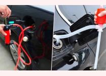 Cách rút xăng ô tô và xe máy gần tương tự nhau nếu dùng cùng một loại dụng cụ.