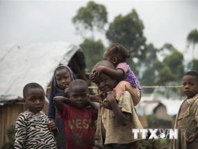 Trẻ em tại trại tị nạn ở Kitchanga, Cộng hòa Dân chủ Congo.