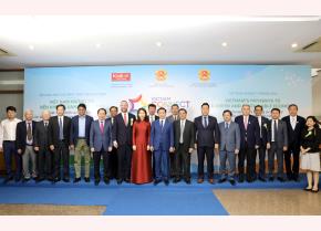 Chairman of the provincial Tran Huy Tuan attends 2024 Vietnam Connect Forum