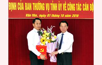 Phó Giám đốc Sở Giáo dục - Đào tạo Luyện Hữu Chung giữ chức Bí thư Huyện ủy Văn Yên
