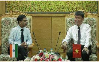 Chủ tịch UBND tỉnh Trần Huy Tuấn tiếp Đại sứ Đặc mệnh toàn quyền nước Cộng hòa Ấn Độ tại Việt Nam