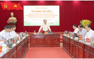 Phó Bí thư Thường trực Tỉnh ủy Tạ Văn Long kiểm tra tiến độ thực hiện Chương trình hành động 135 tại huyện Yên Bình