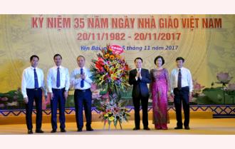 Yên Bái gặp mặt kỷ niệm 35 năm Ngày nhà giáo Việt Nam