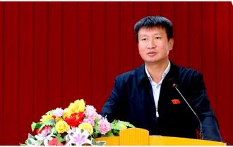 Chủ tịch UBND tỉnh Trần Huy Tuấn tiếp xúc cử tri huyện Văn Yên
