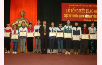 Yên Bái: Tổng kết, trao giải cuộc thi “Em yêu lịch sử Việt Nam” năm 2014

