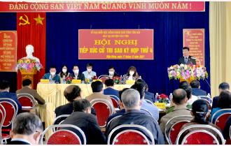 Chủ tịch UBND tỉnh Trần Huy Tuấn tiếp xúc cử tri huyện Văn Yên