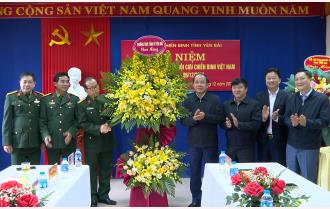 Phó Bí thư Thường trực Tỉnh ủy Tạ Văn Long chúc mừng Hội Cựu chiến binh tỉnh