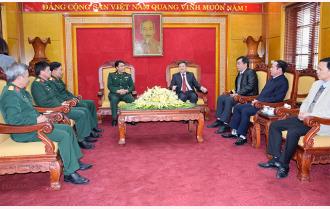 Bộ Tư lệnh Quân khu 2 chúc tết Tỉnh ủy - HĐND - UBND tỉnh Yên Bái
