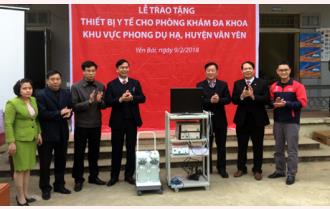 Báo Yên Bái và Công ty Bảo hiểm nhân thọ Dai-ichi Việt Nam  trao tặng thiết bị y tế cho Phòng khám Đa khoa khu vực Phong Dụ Hạ