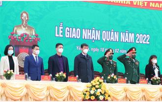 Chủ tịch UBND tỉnh Trần Huy Tuấn dự Lễ giao nhận quân năm 2022 tại thị xã Nghĩa Lộ