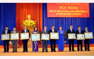 UBND tỉnh Yên Bái triển khai công tác thi đua, khen thưởng năm 2016