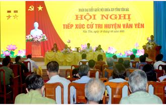 Trưởng đoàn Đại biểu Quốc hội tỉnh Dương Văn Thống tiếp xúc cử tri huyện Văn Yên

