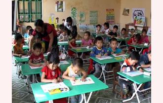 Nâng cao chất lượng phổ cập giáo dục mầm non trẻ 5 tuổi ở Văn Chấn