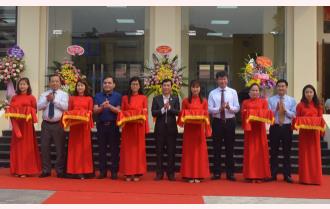 Trưởng ban Tuyên giáo Tỉnh ủy Nguyễn Minh Tuấn dự Lễ công bố hoạt động Bộ phận Phục vụ hành chính công huyện Văn Yên