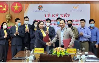 Yên Bái: Hội Nông dân phối hợp Bưu điện tỉnh ký kết phối hợp hỗ trợ nông dân chuyển đổi số