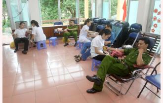Tỉnh đoàn Yên Bái tổ chức hiến máu tình nguyện