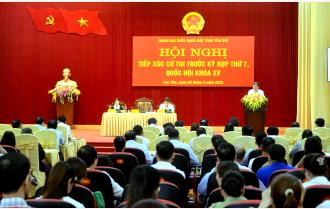 Đoàn Đại biểu Quốc hội tỉnh tiếp xúc cử tri tại huyện Lục Yên
