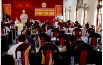 Kỳ họp thứ nhất HĐND huyện Yên Bình khóa XX thành công tốt đẹp

