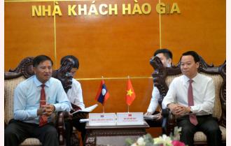 Đoàn công tác tỉnh Xay Nha Bu Ly (CHDCND Lào) thăm và làm việc tại tỉnh Yên Bái


