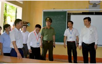 Thứ trưởng Bộ Giáo dục và Đào tạo Nguyễn Hữu Độ kiểm tra công tác chuẩn bị Kỳ thi tốt nghiệp THPT năm 2020 tại Yên Bái