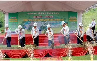 Mù Cang Chải khởi công công trình Trường Phổ thông Dân tộc bán trú THCS Khao Mang
