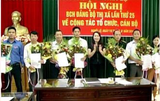 Đảng bộ Thị xã Nghĩa Lộ tổ chức Hội nghị BCH lần thứ 25 về công tác cán bộ