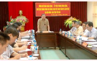 Chủ tịch Trung ương Hội Nông dân Việt Nam Thào Xuân Sùng làm việc với Hội Nông dân tỉnh Yên Bái