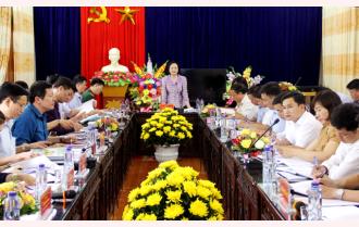 Bí thư Tỉnh ủy Phạm Thị Thanh Trà làm việc với cán bộ chủ chốt huyện Mù Cang Chải