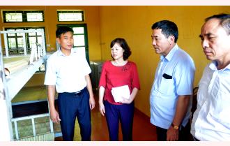 Thường trực HĐND tỉnh khảo sát công tác chuẩn bị năm học mới tại huyện Lục Yên