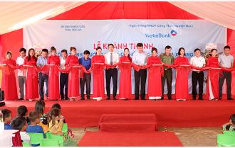 Chủ tịch UBND tỉnh Trần Huy Tuấn dự Lễ khánh thành công trình Trường mầm non Hồng Ngọc, xã Tà Xi Láng