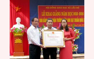 Phó chủ tịch Thường trực UBND tỉnh Tạ Văn Long dự khai giảng năm học mới tại xã Liễu Đô, huyện Lục Yên