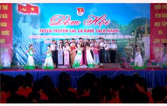 Liên hoan các nhóm tuyên truyền ca khúc cách mạng tỉnh Yên Bái